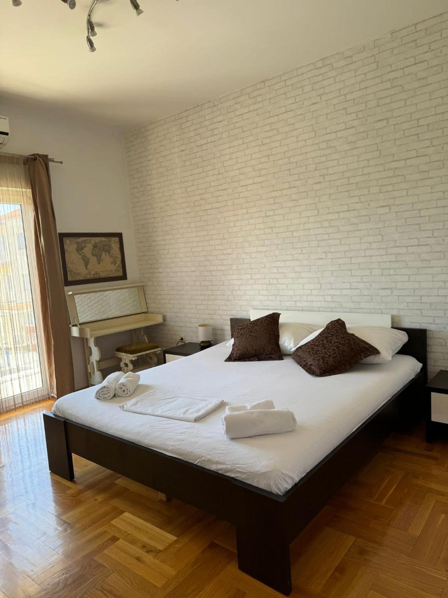 Apartment Adriana Трогір Екстер'єр фото