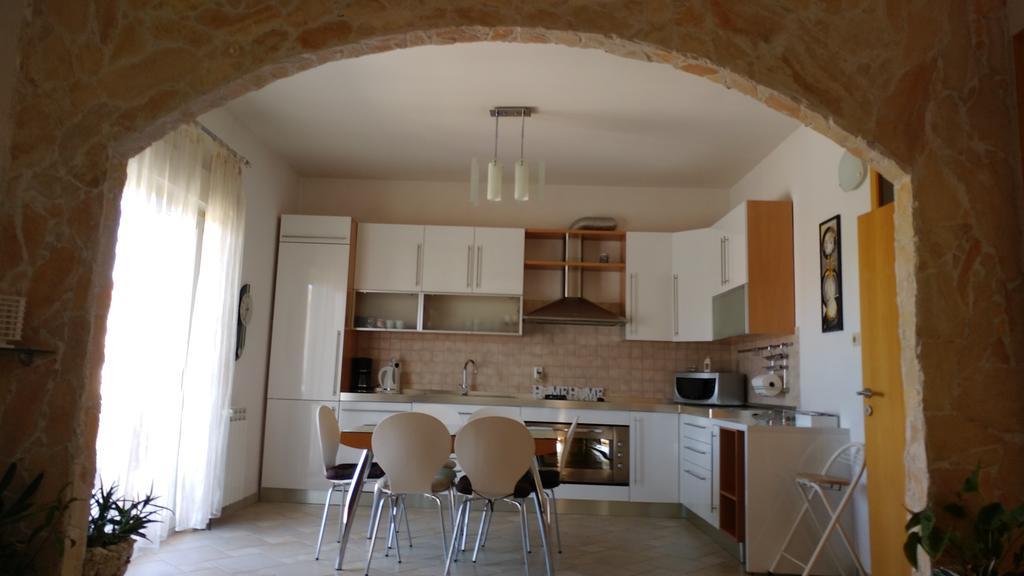 Apartment Adriana Трогір Екстер'єр фото
