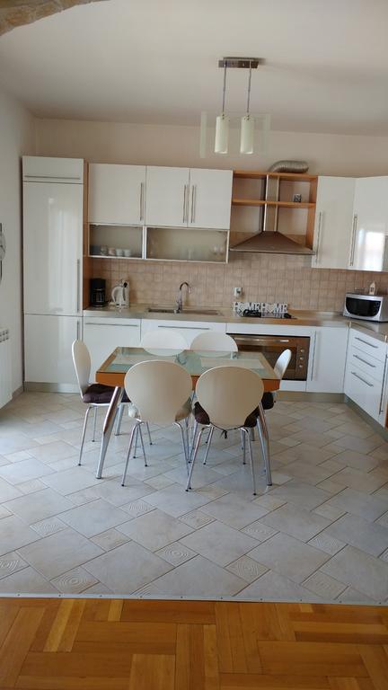 Apartment Adriana Трогір Екстер'єр фото