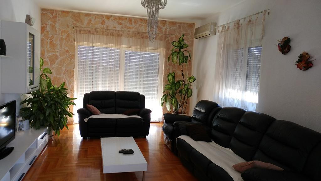 Apartment Adriana Трогір Екстер'єр фото