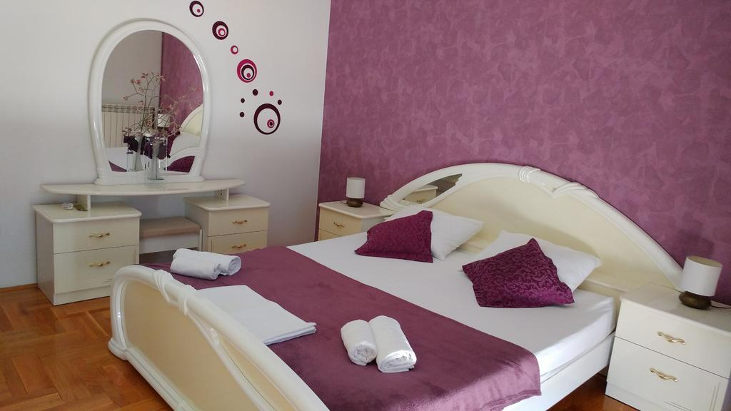 Apartment Adriana Трогір Екстер'єр фото